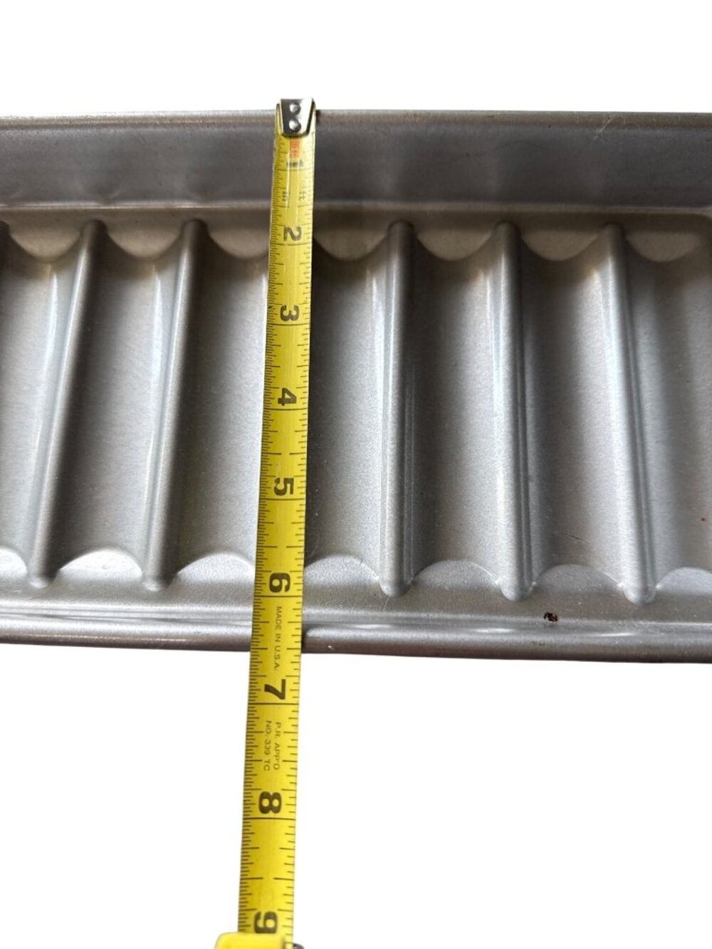 Aluminum New England Hot Dog Lobster Roll Pan 15" x 6.5" Bread Baking Mold - Picture 4 of 5